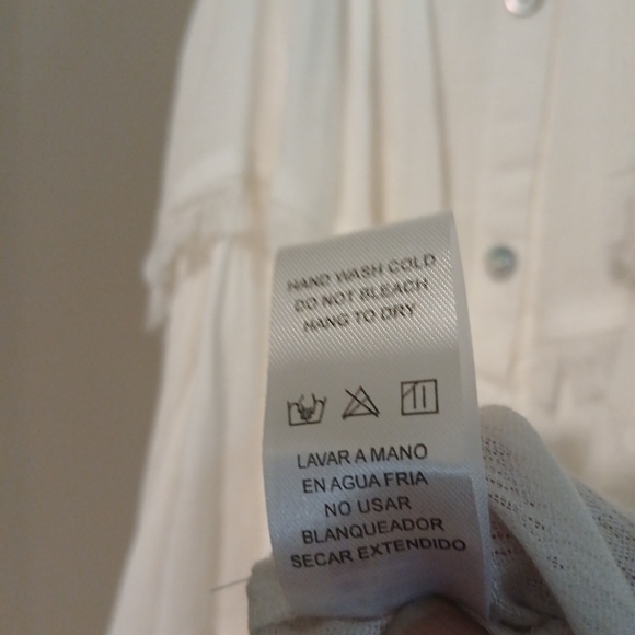 Doe & Rae Button Up Rufled Top Blouse Woman Size S - Picture 8 of 10